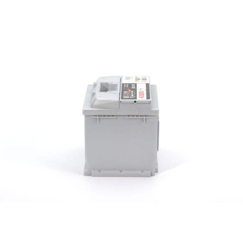 Автомобільний акумулятор Bosch S5 (002) 54Ah 530A R+