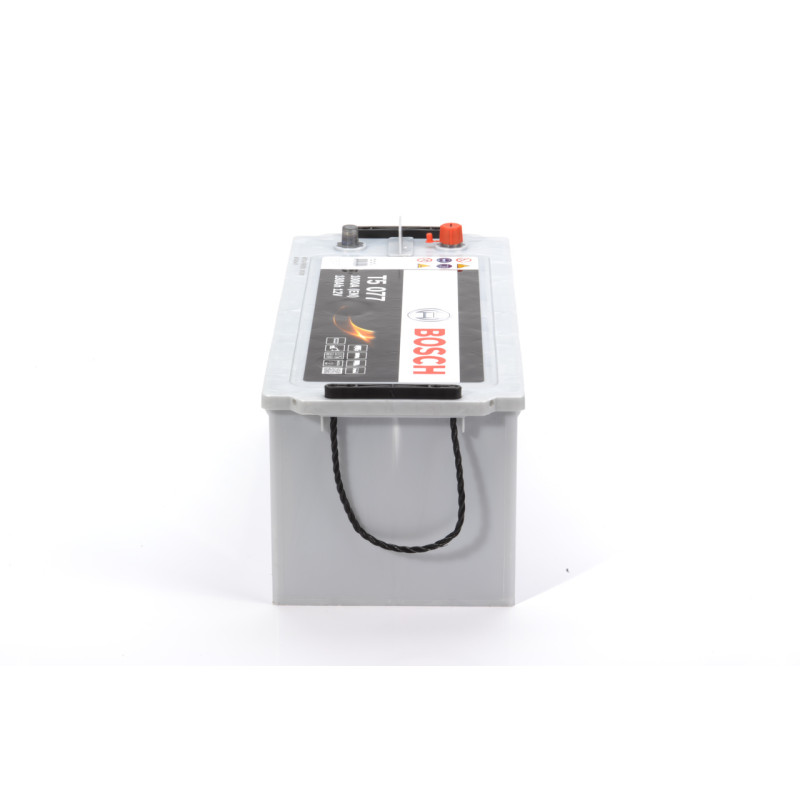Вантажний акумулятор Bosch Promotive Black T5 (077) 180Ah 1000A L+